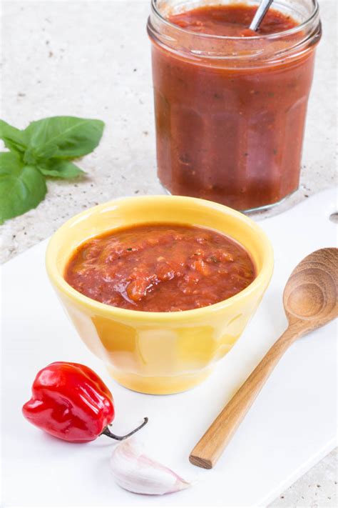 Kebab Shop Chilli Sauce {Vegan, Whole 30} | Fuss Free Flavours