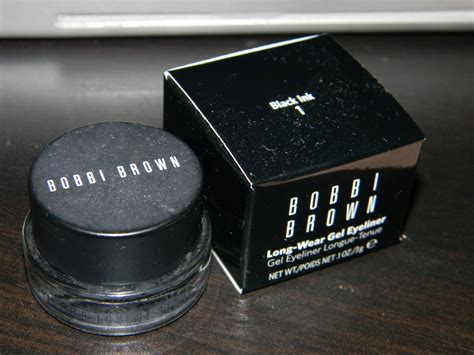 Beauties in Bloom: Bobbi Brown Gel Eyeliner in Black Ink