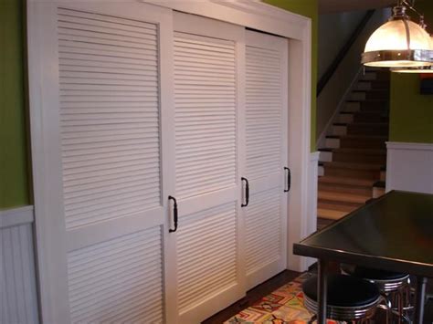 Sliding Shutter Closet Doors - Trabahomes