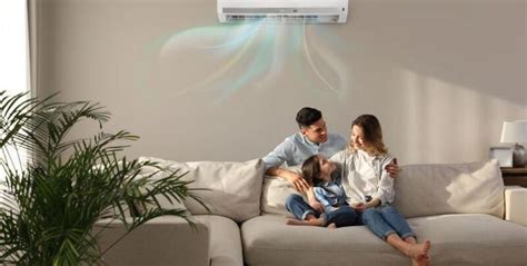 Ceiling Fan vs Air Conditioner: Which is Better? - Upside Down