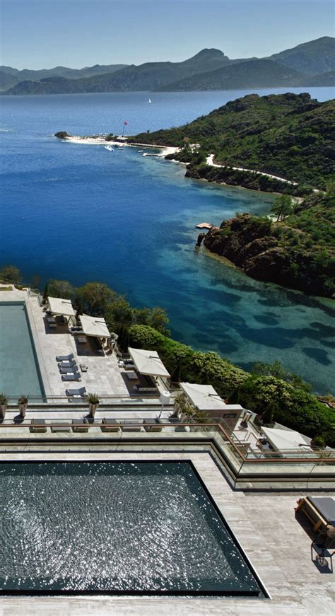 Luxurious Wellness Retreat with Breathtaking Sea Views in Turkey