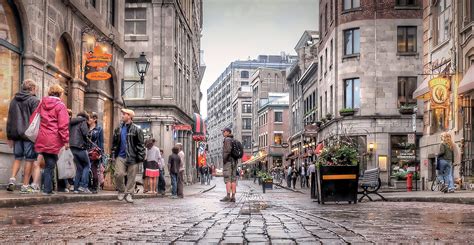 Why You Need To Take A Historical Walking Tour Of Old Montreal