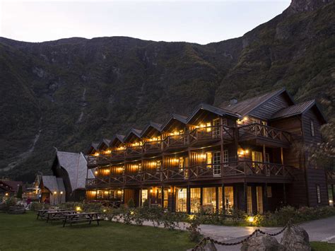 Hotels in Flam, Norway: By a Local! – Fjords & Beaches