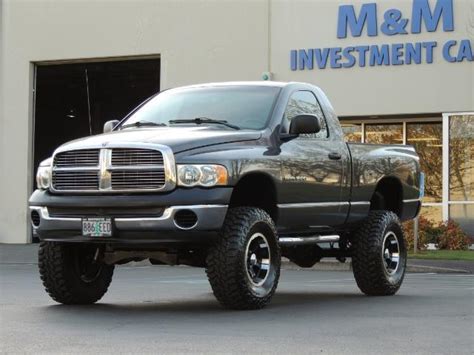 2003 Dodge Ram 1500 4X4 / Regular Cab / Low Miles / LIFTED