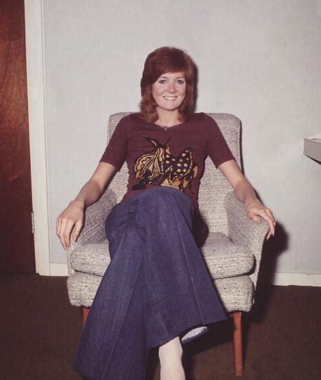 Cilla Black Biography, Awesome, Fabulous HD Photos, Wallpapers And ...