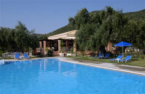 Barbati Beach Apartments in Barbati, Corfu | Greeka