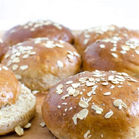 Homemade Whole Wheat and Oat Buns | Burger buns recipe, Bread recipes ...