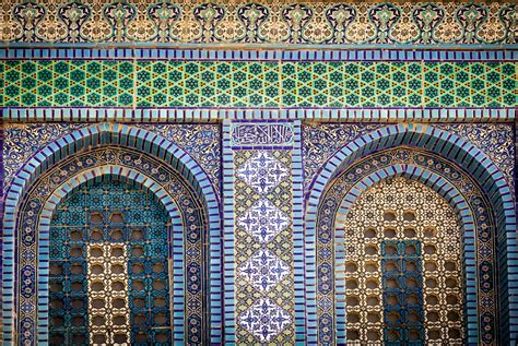 Details-of-the-beautiful-mosaics-of-The-Dome-of-the-Rock-,-Jerusalem ...