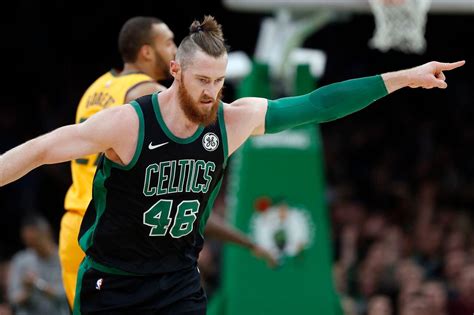 Aron Baynes injury: Boston Celtics center will have surgery for broken ...