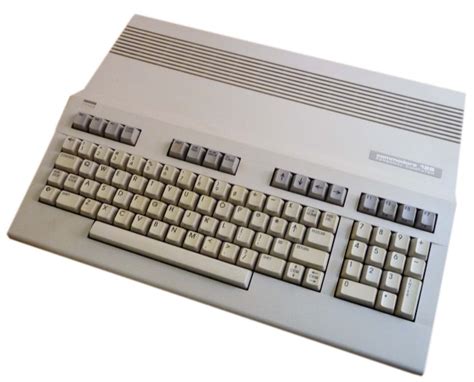 Commodore 128 Released - Event - Computing History