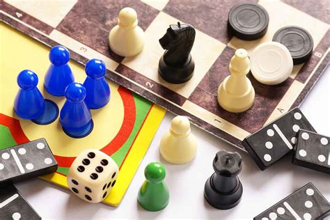 25 Best Board Games for Parties