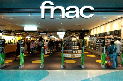 Eugenomics: l'économie décryptée: FNAC, un modèle pour Amazon ? #4