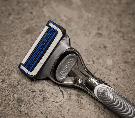 Gillette SkinGuard Sensitive Razor Review - Your Average Guy