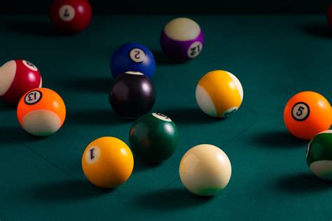 The 5 Best Pool Cue Ball for Your Pool Table – Pool Cue Champ