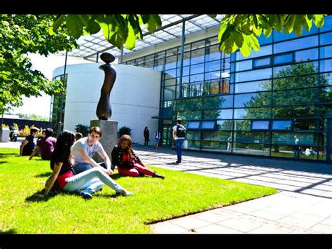 University College Dublin announces €400,000 scholarships - Careerindia