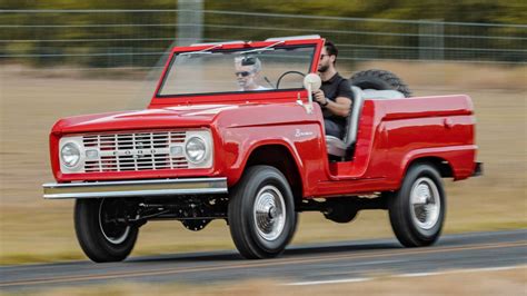 Driving a Vintage, Ultra-Rare 1966 Ford Bronco U13 Roadster