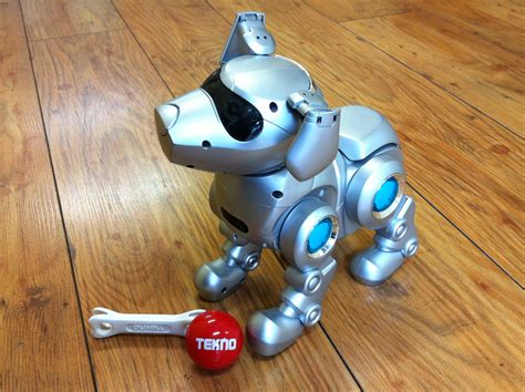 File:Tekno the Robotic Puppy.JPG - Wikimedia Commons