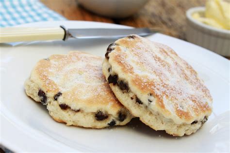 Welsh Cakes - 07Recipes