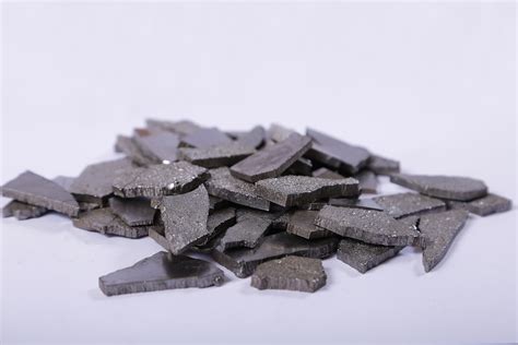 Electrolytic Iron Flakes Manufacturers in India | High Purity Iron Powder | IMP-India