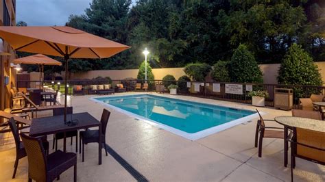 Hotels near Wake Forest | Courtyard Winston-Salem Hanes Mall