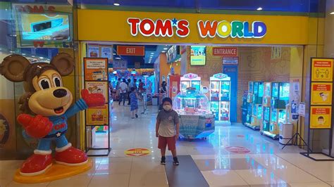 Tom's World Robinson's Magnolia | Arcade Games - YouTube