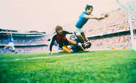 Paolo Rossi’s goal in the 1982 World Cup final – Forza27