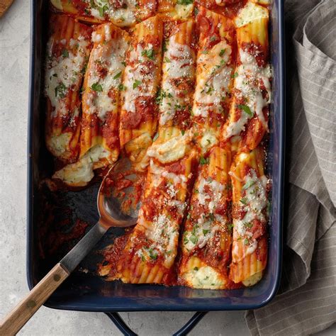 Cheese Manicotti Recipe | Taste of Home