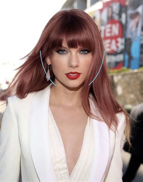 Taylor Swift with red hair in 2022 | Red hair, Hair, Taylor swift