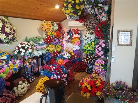 J&S FLORAL - Updated December 2024 - 1708 N Commercial St, Harrisonville, Missouri - Florists ...