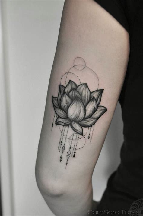 lotus flower tattoo flor de loto diseño para tatuar flor de loto ...