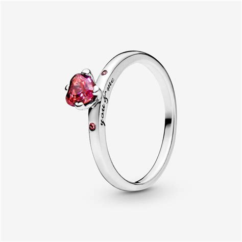 Sparkling Red Heart Ring | Sterling silver | Pandora AU