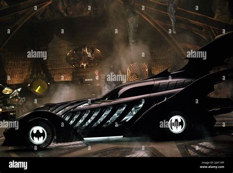 Batmobile batman forever 1995 hi-res stock photography and images - Alamy