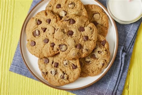 Homemade Chips Ahoy! Cookies Recipe (How to Make Chips Ahoy! Cookies)