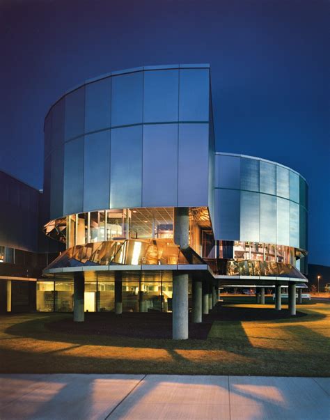 The Corning Museum of Glass | Family Vacation Experts - Best Kid Friendly Travel