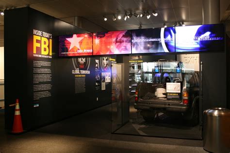 Newseum – Washington D.C. – Inside today’s FBI – KairUs.org – Linda Kronman & Andreas Zingerle