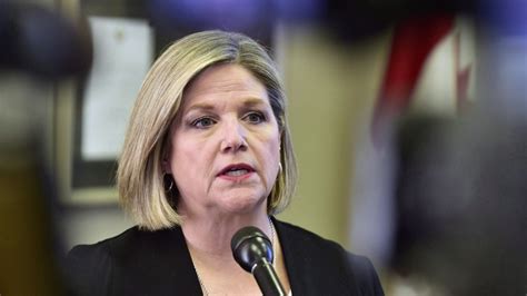 Horwath tries to break through chaotic Ontario political scene with tour | CTV News