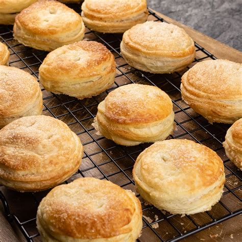 Puff Pastry Mince Pies - Sweet Mincemeat Recipe - Flawless Food