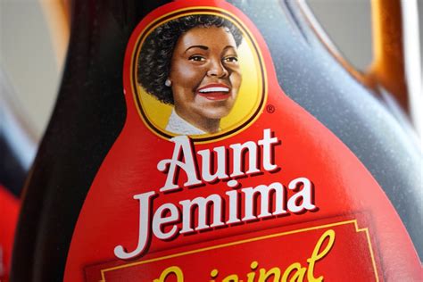 Family of woman who portrayed Aunt Jemima opposes move to rebrand