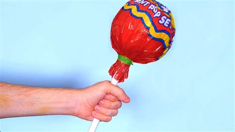 GIANT CANDY LOLLIPOP! - YouTube