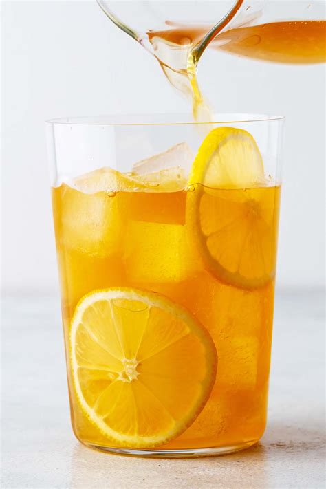 Lemon Iced Tea - Oh, How Civilized