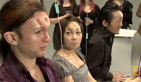 “Bagel Heads” Are Returning! What the Hell is Wrong With Japanese People? [VIDEO]