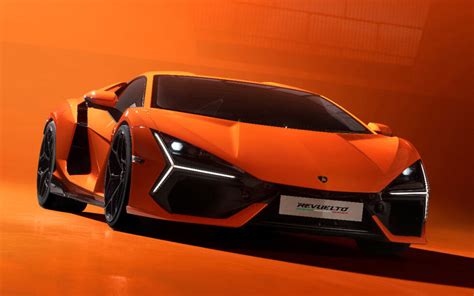 Lamborghini Revuelto unveiled – Everything you need to know