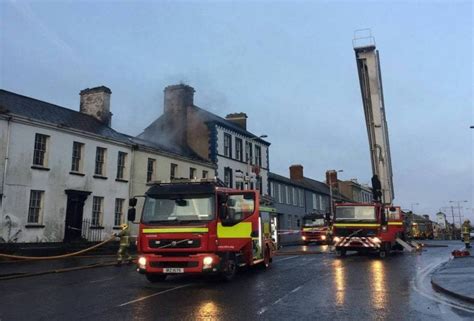 ‘Significant’ fire on High Street closes Lurgan town centre off – Armagh I