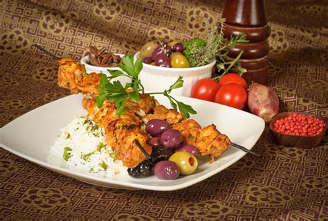 MIDDLE EASTERN SHISH TAOUK MARINADE – Saha International Cuisine