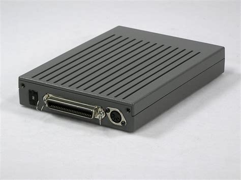 APS 20M 2.5 SCSI Hard Drive Enclosure – Apple Rescue of Denver