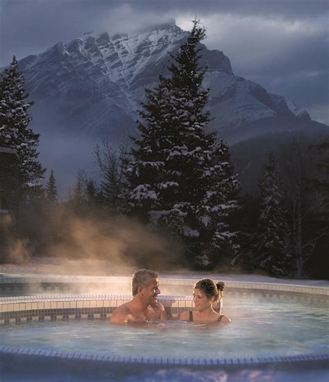 6 Rocky Mountain Spas To Visit This Fall - Avenue Calgary