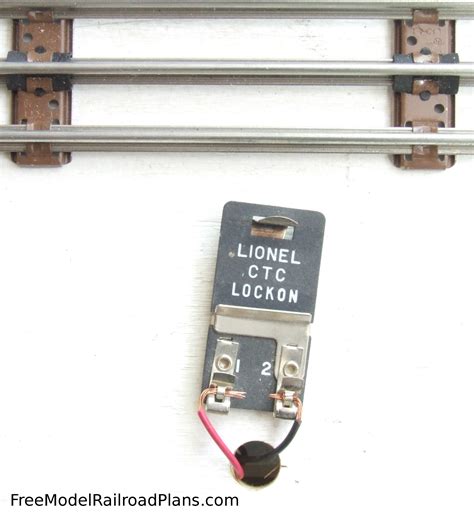 LIONEL TRACK UNIVERSAL LOCKON train track lock on power wire connector ...