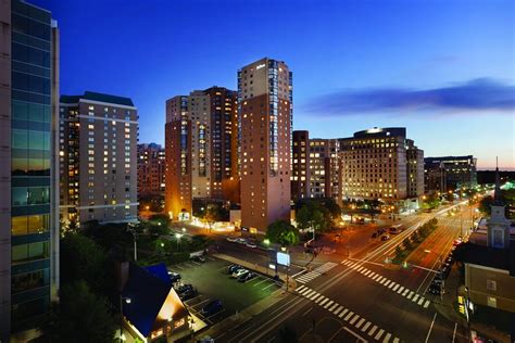 HILTON ARLINGTON $178 ($̶2̶2̶6̶) - Updated 2022 Prices & Hotel Reviews - VA