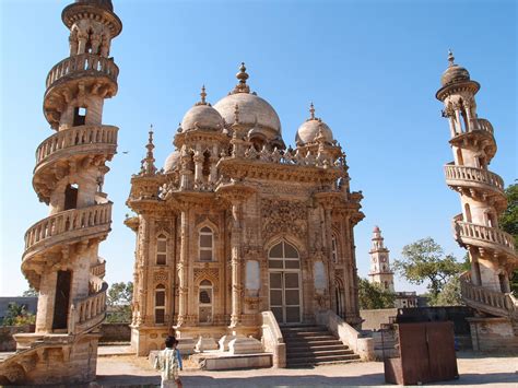 Scintillating Mahabat Maqbara, Junagadh, Gujarat - Navrang India