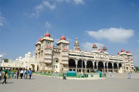 Mysore Palace - Discover India